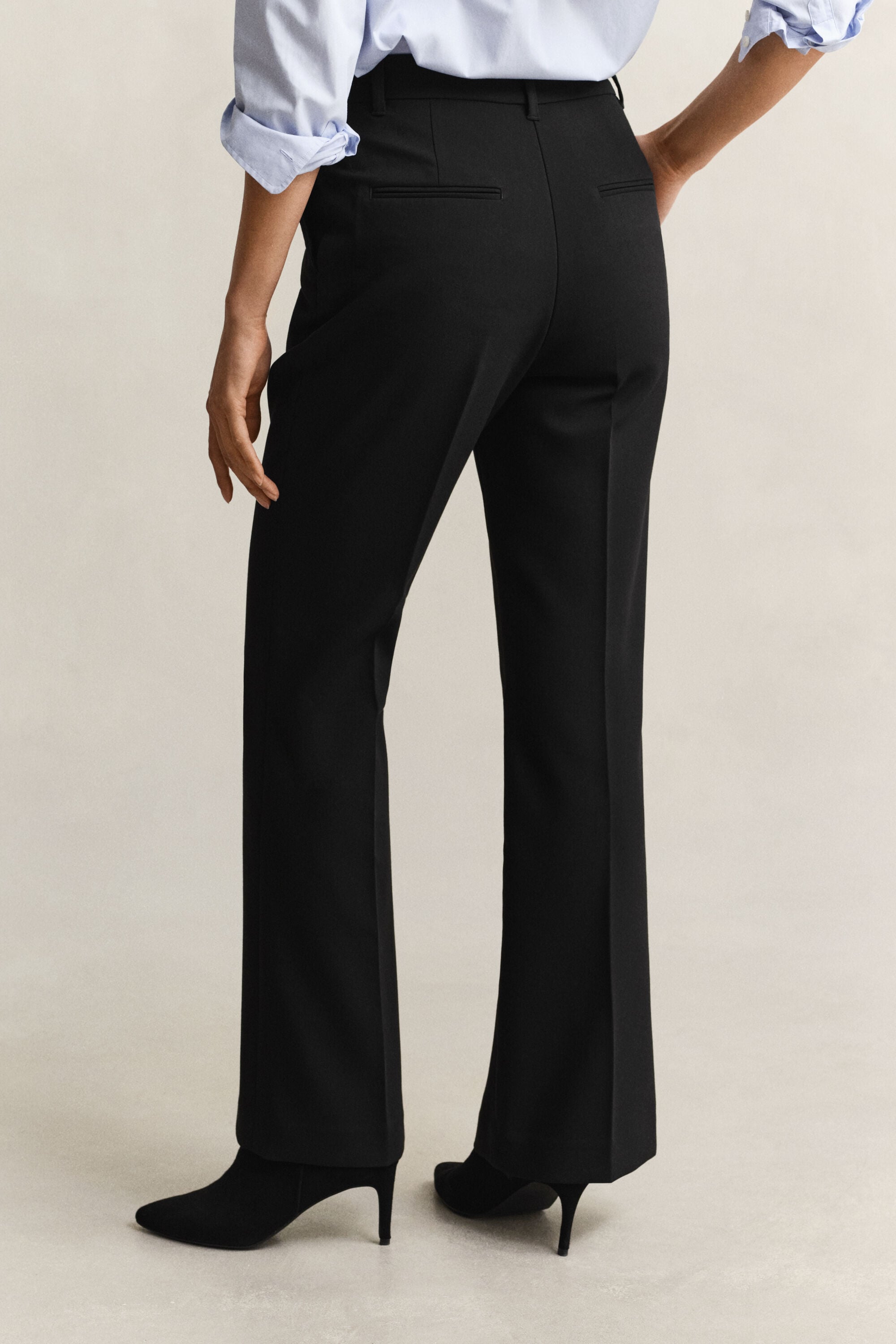 Ausgestelle Slim Fit Slacks