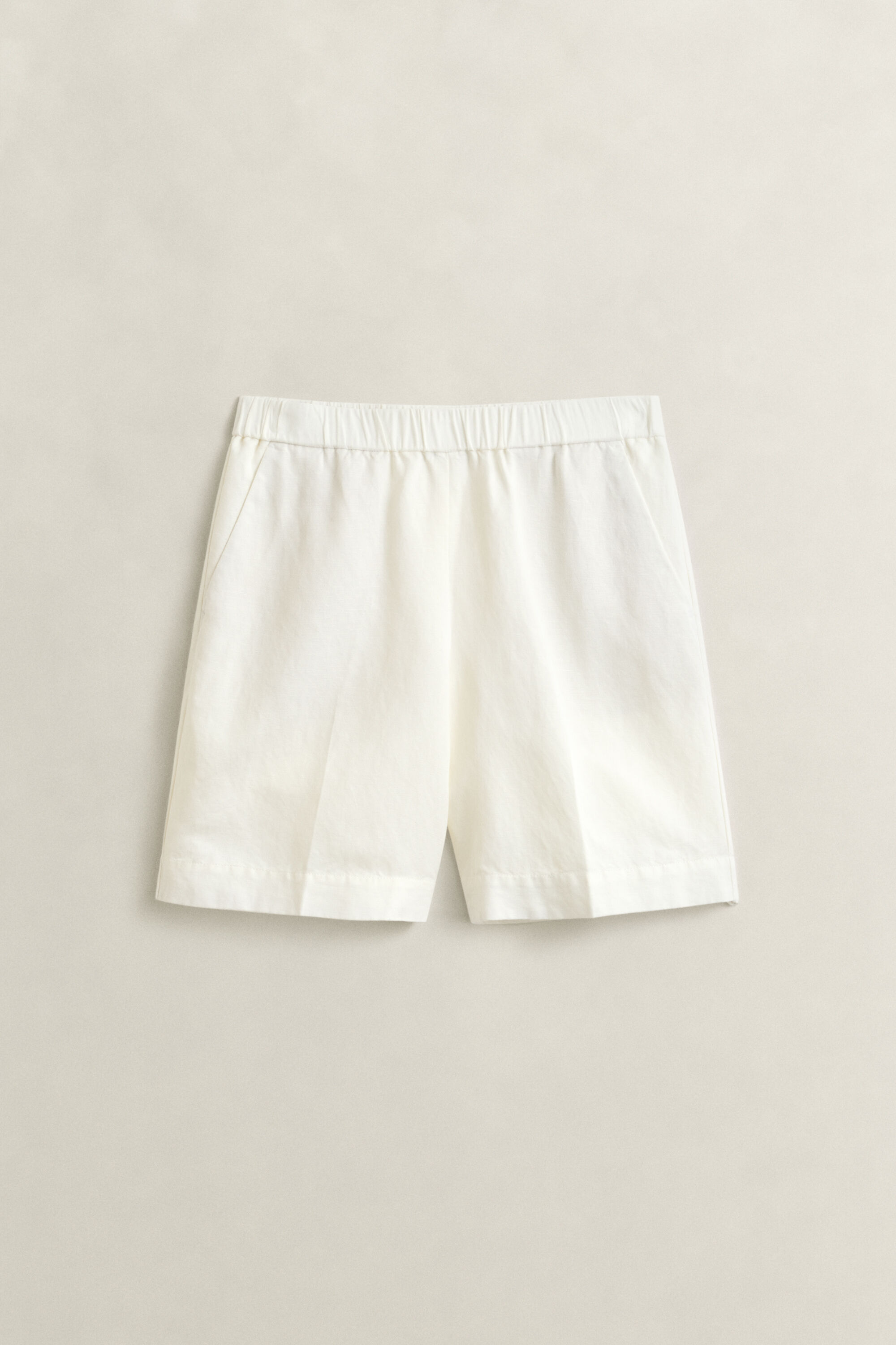 Shorts aus Leinenmix