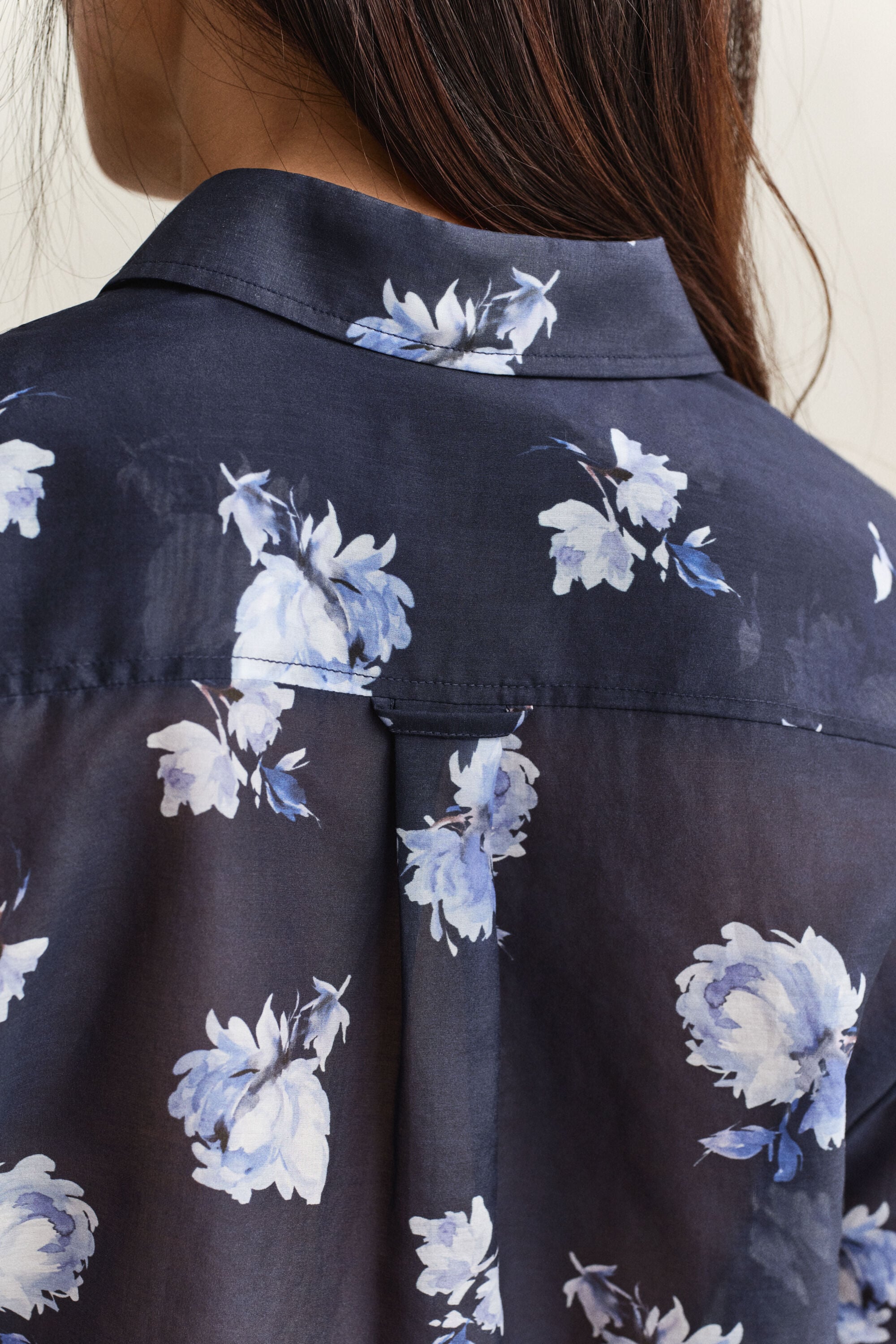 Bluse aus Baumwoll-Seiden-Mix mit Blumenprint