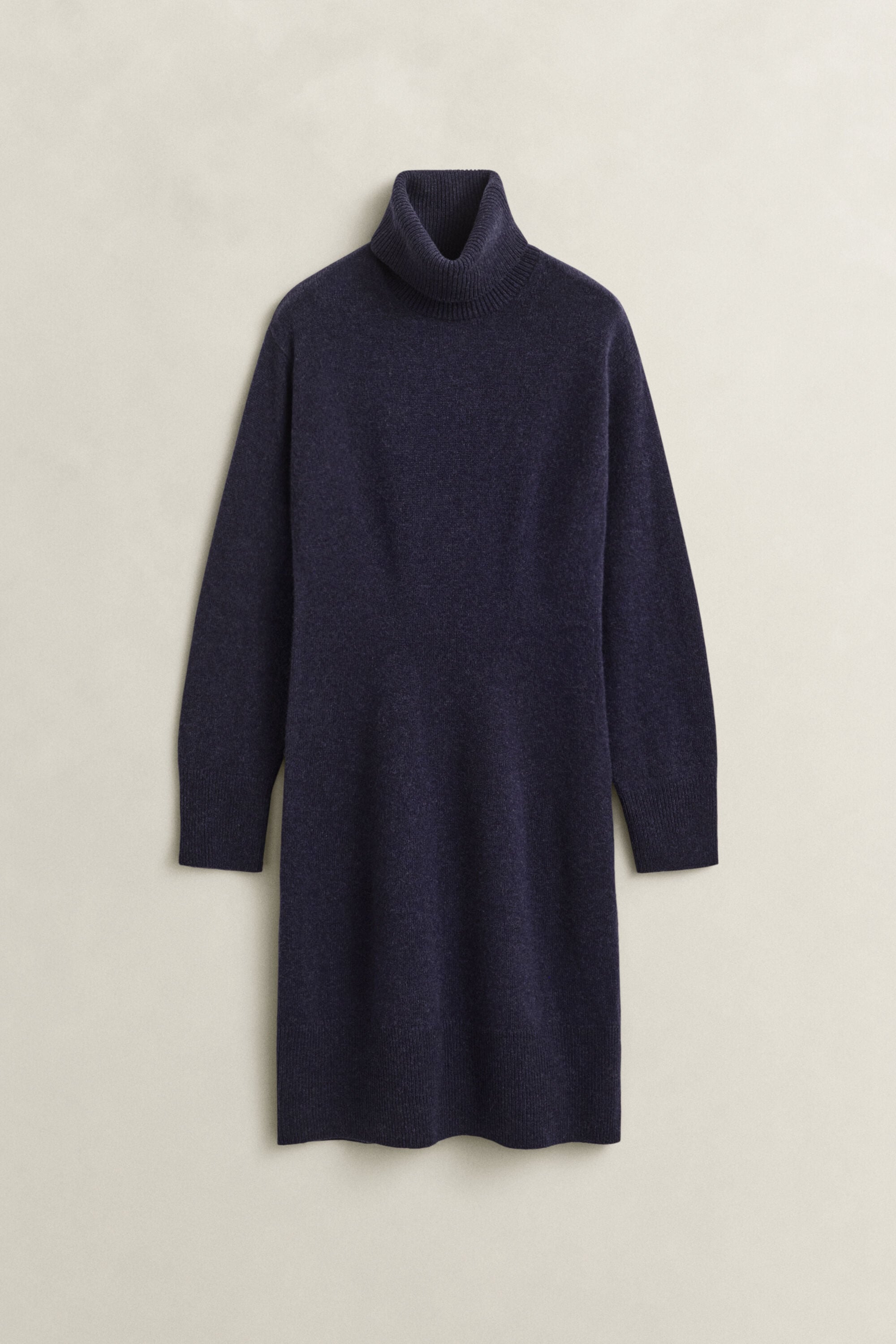 Rollkragenkleid aus Wolle und Kaschmir