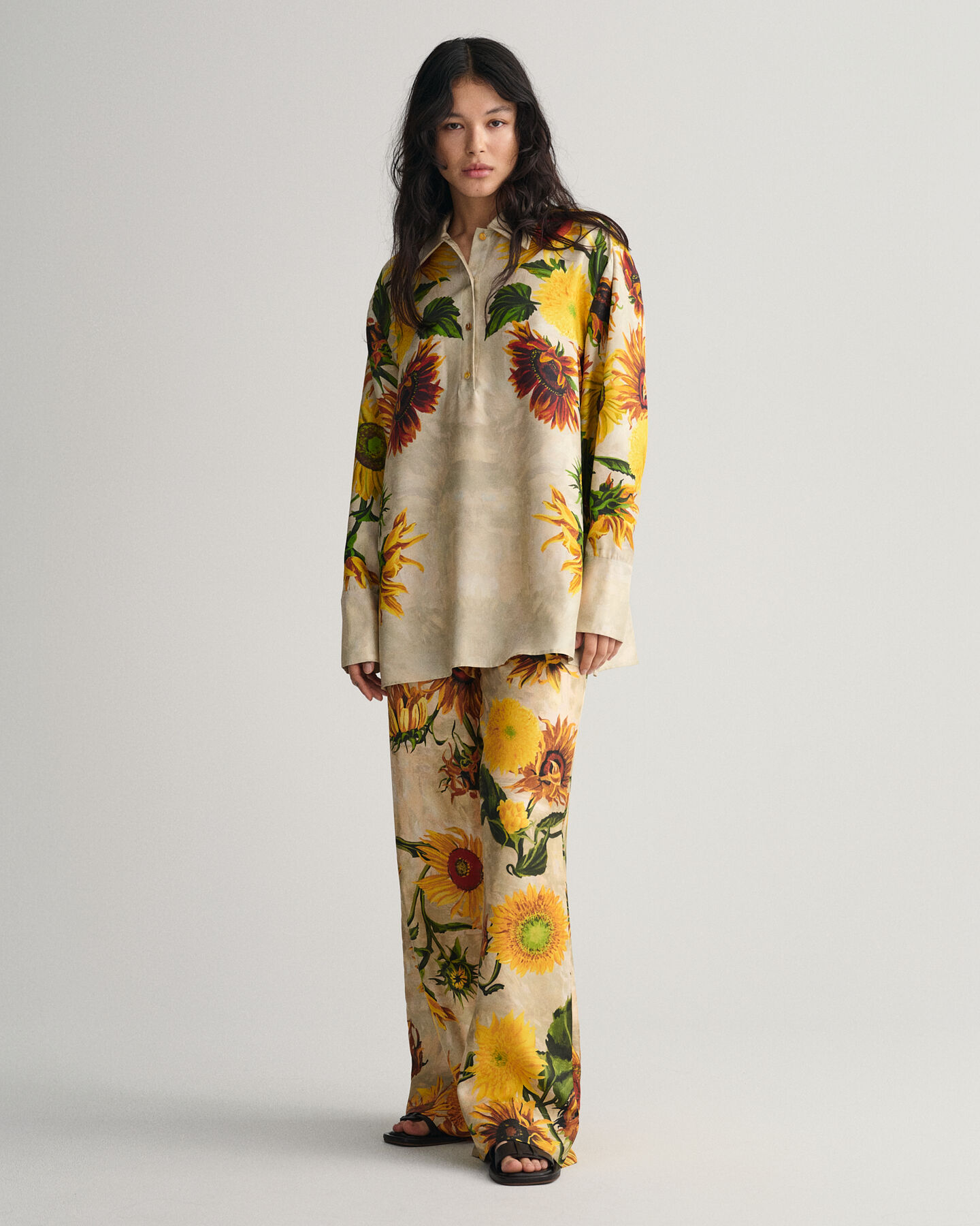 Popover Seidenbluse mit Sonnenblumen-Print