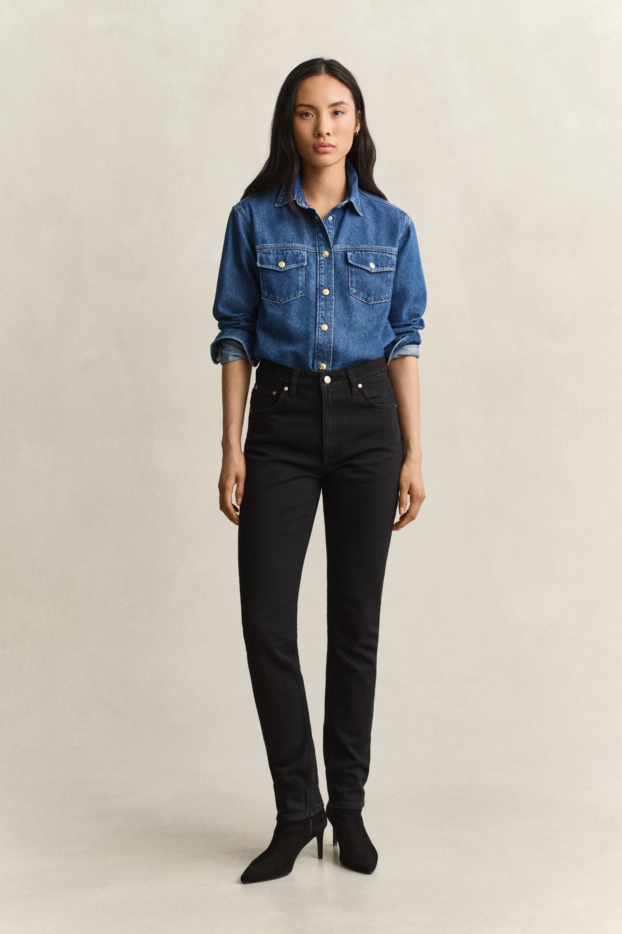Slim Fit High-Waisted Jeans