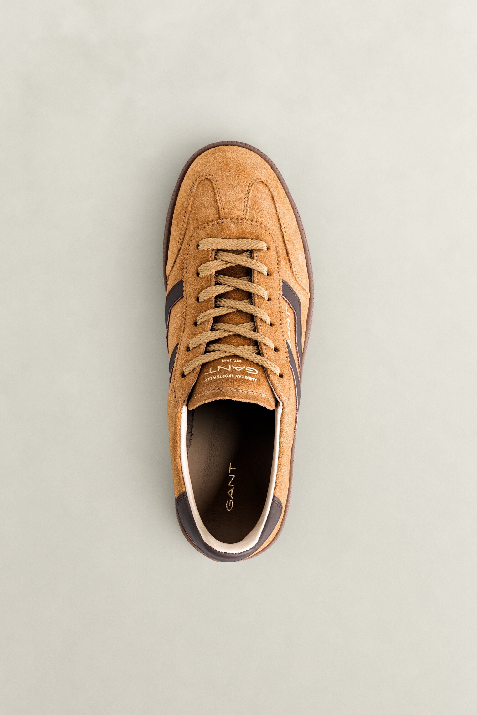 Cuzima Sneaker aus Veloursleder