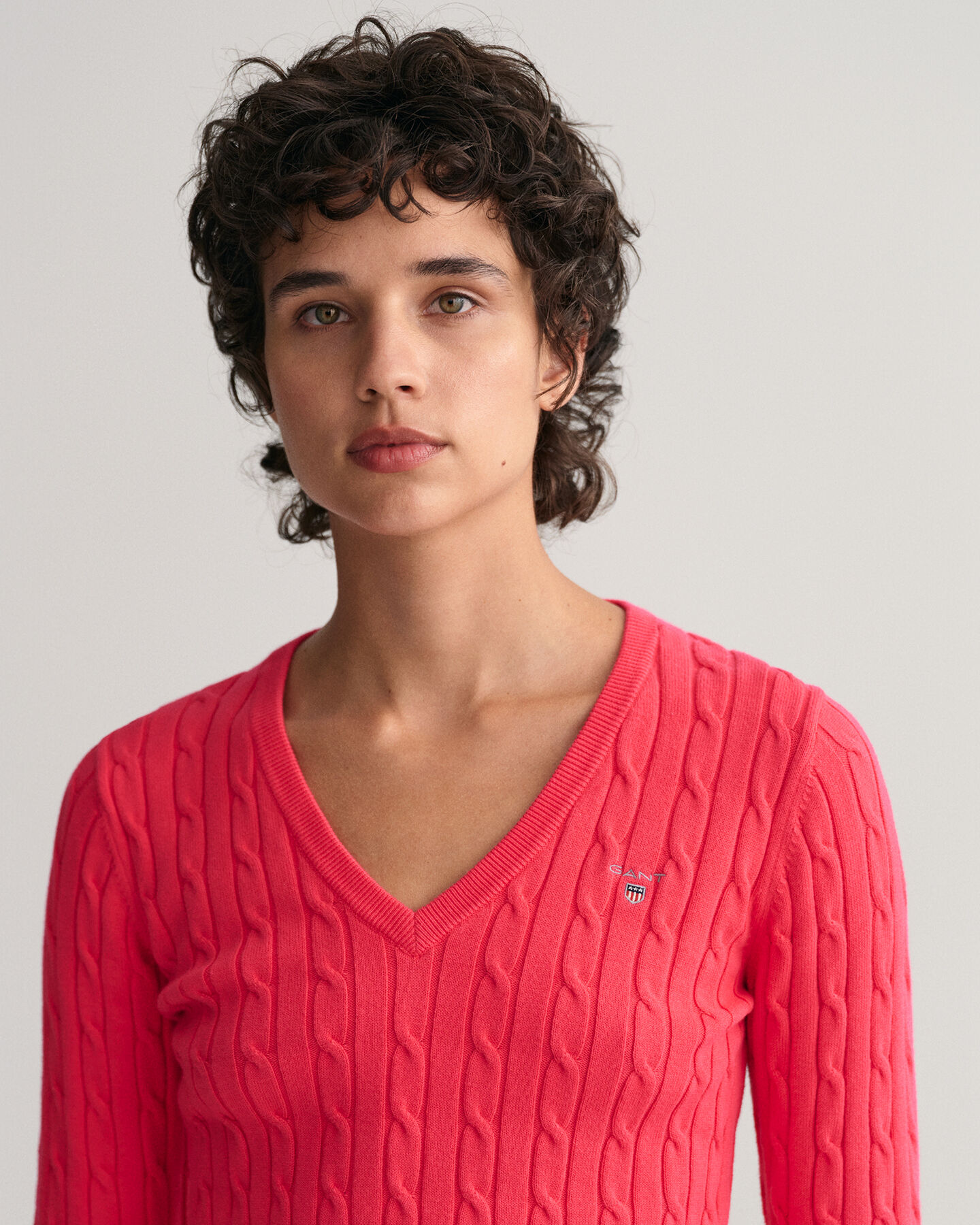 Zopfstrick V-Neck Pullover aus Stretch-Baumwolle