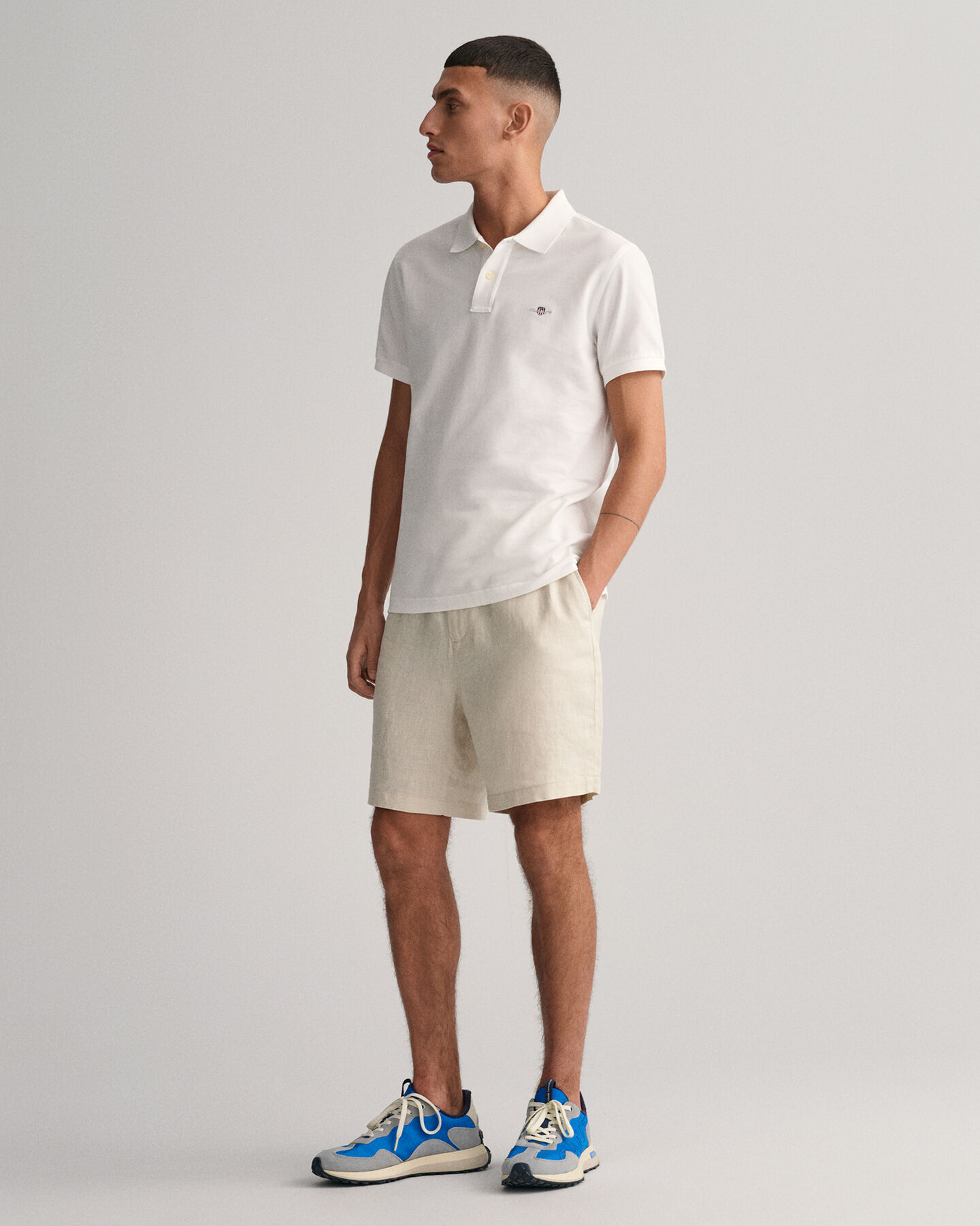 Leinenshorts mit Kordelzug