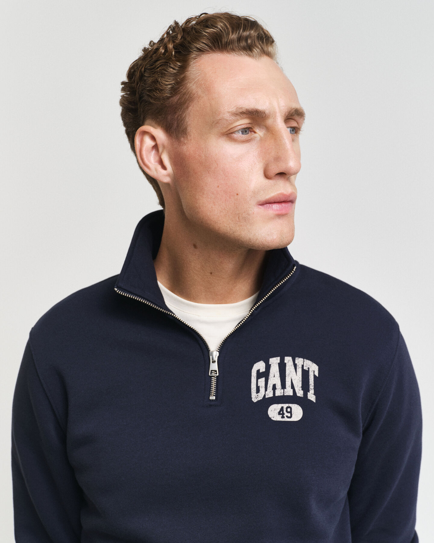 GANT 49 Arch Graphic Sweatshirt mit Reißverschlusskragen