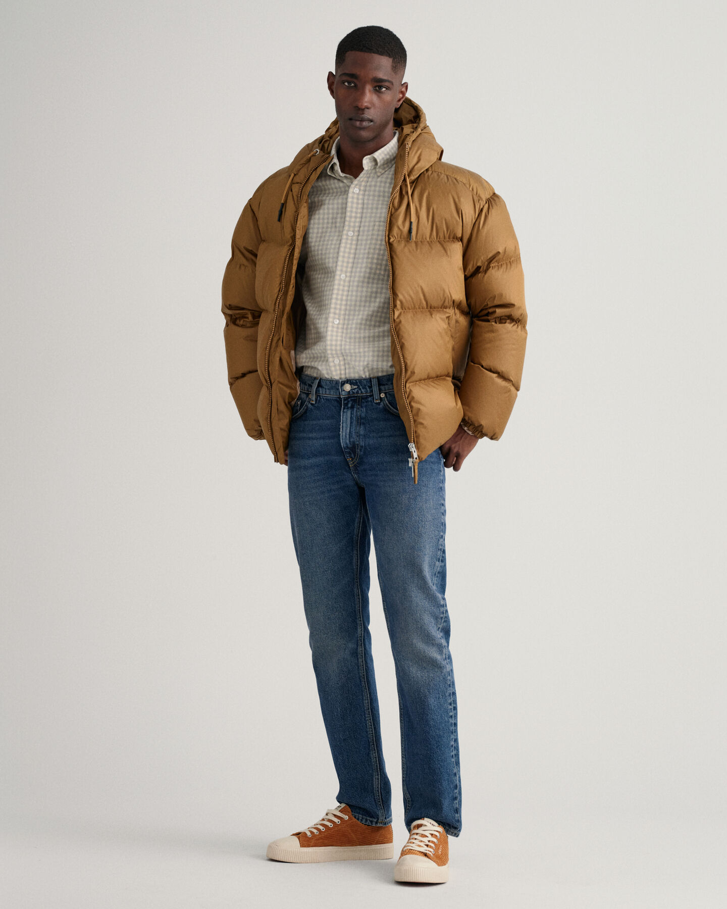 Arley Regular Fit Expressive Wash Jeans