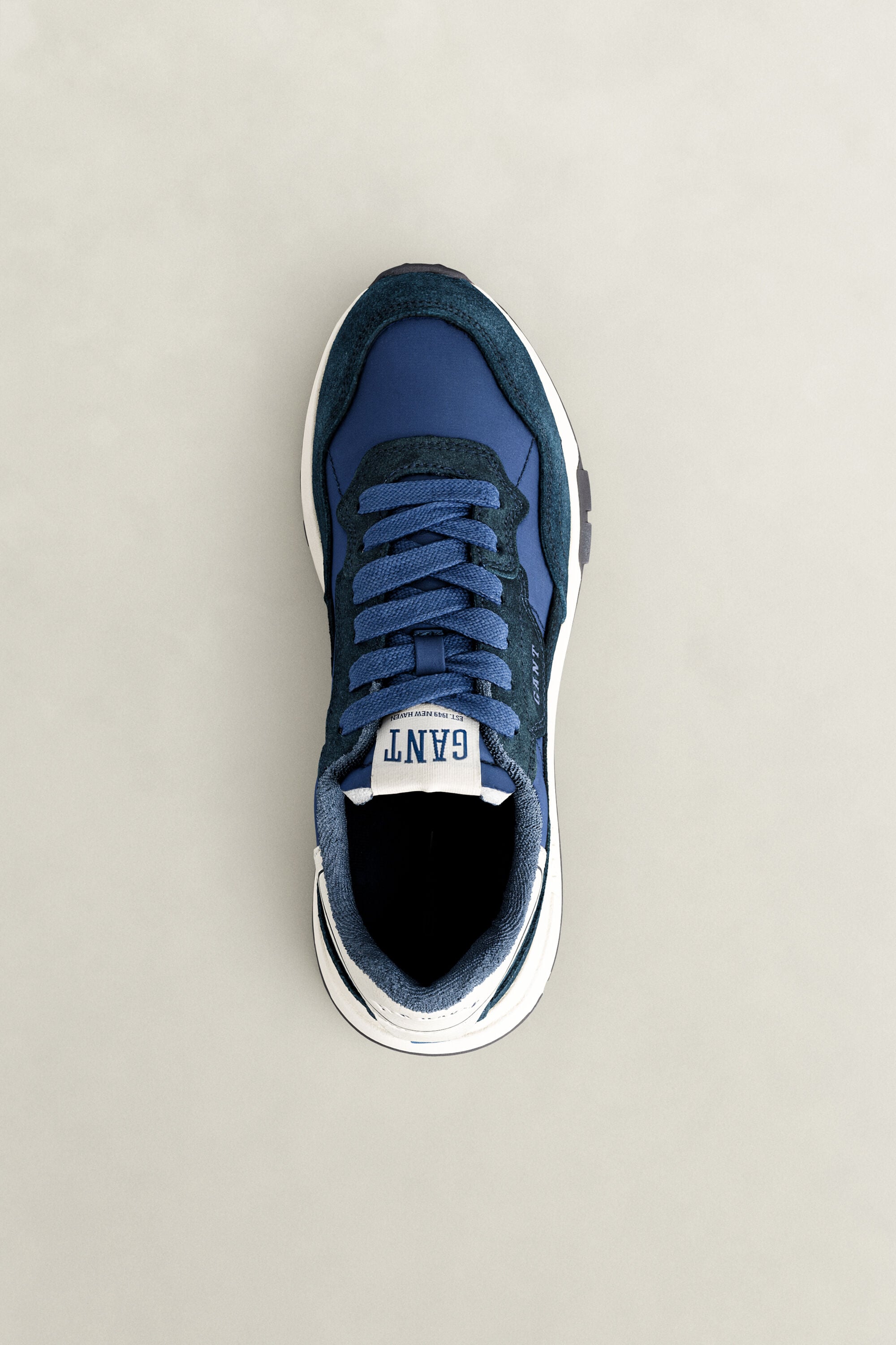 Youtron Sneaker aus Veloursleder