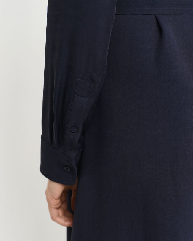 Hemdblusenkleid mit Tasche