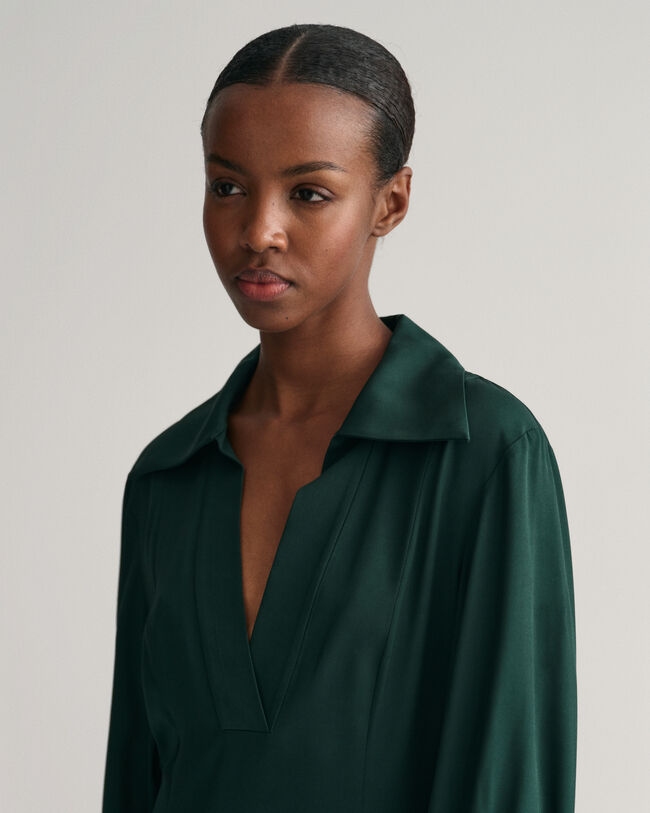 Slim Fit Kleid mit breiten Manschetten