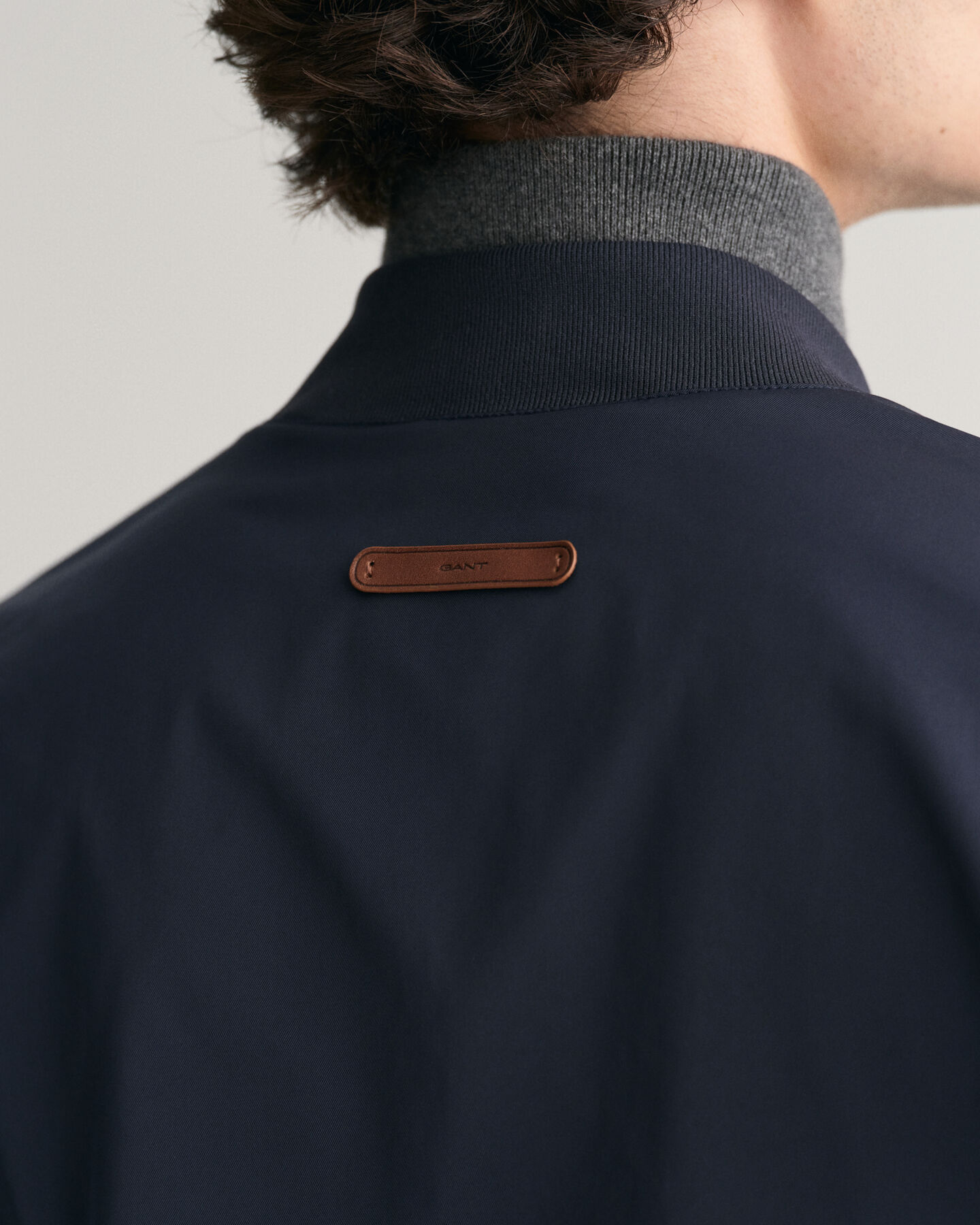 Leichte Bomber Jacke