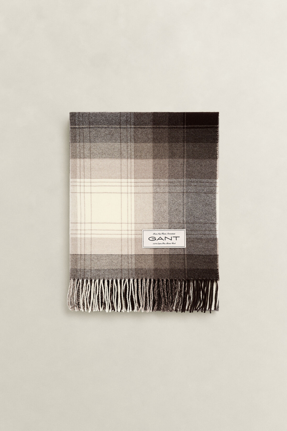 Decke aus extrafeiner Merinowolle — MIST TAUPE