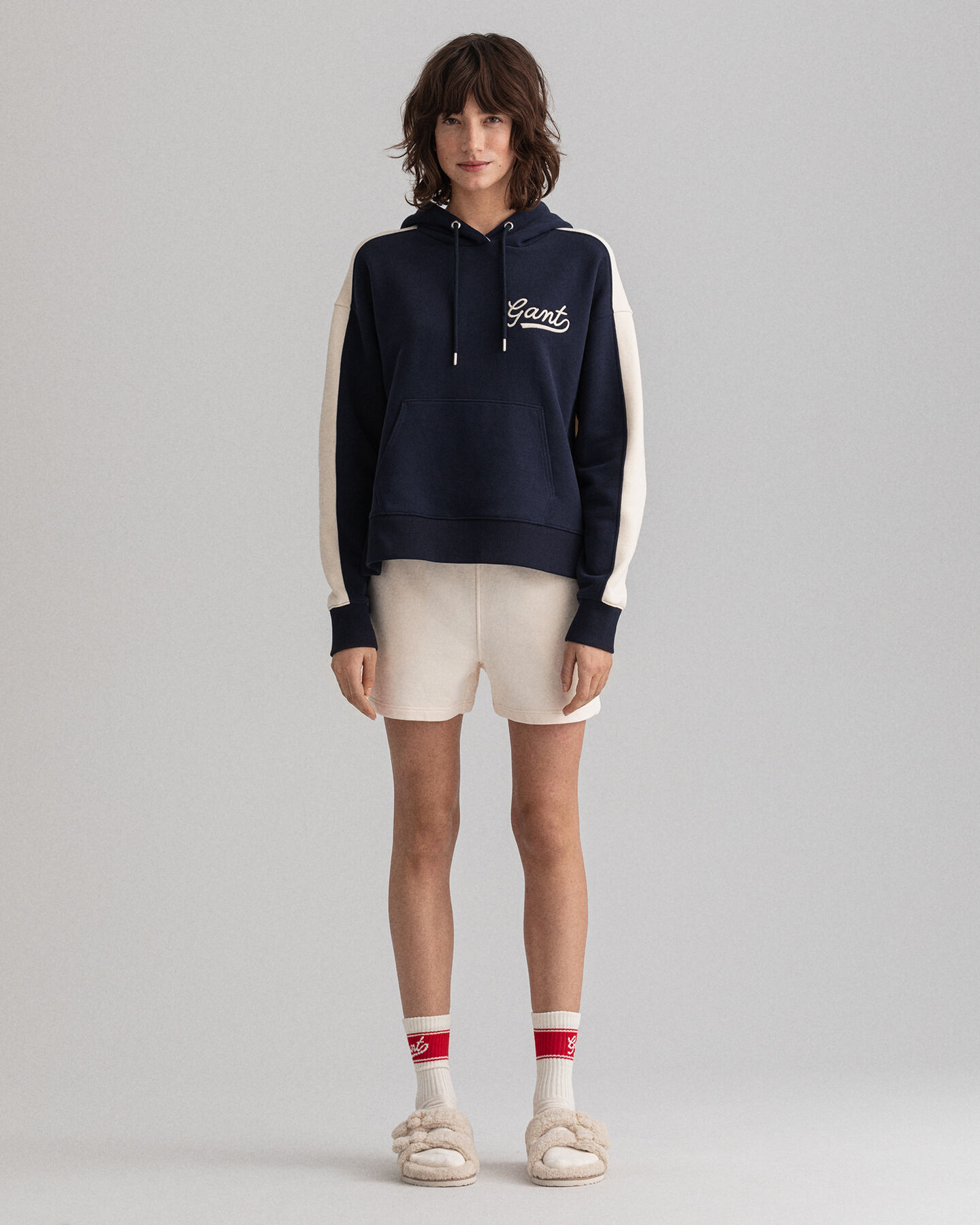 Hoodie im Blockfarbendesign