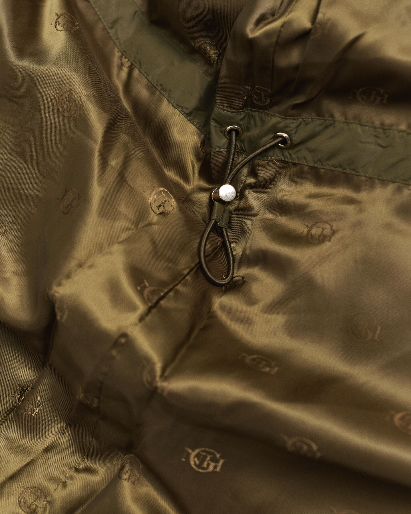 Mittellange Daunenjacke