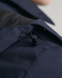 Wattierter Kurzmantel