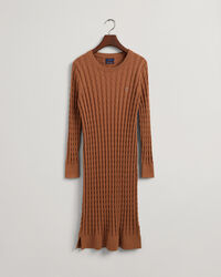 Kleid mit gedrehtem Zopfmuster