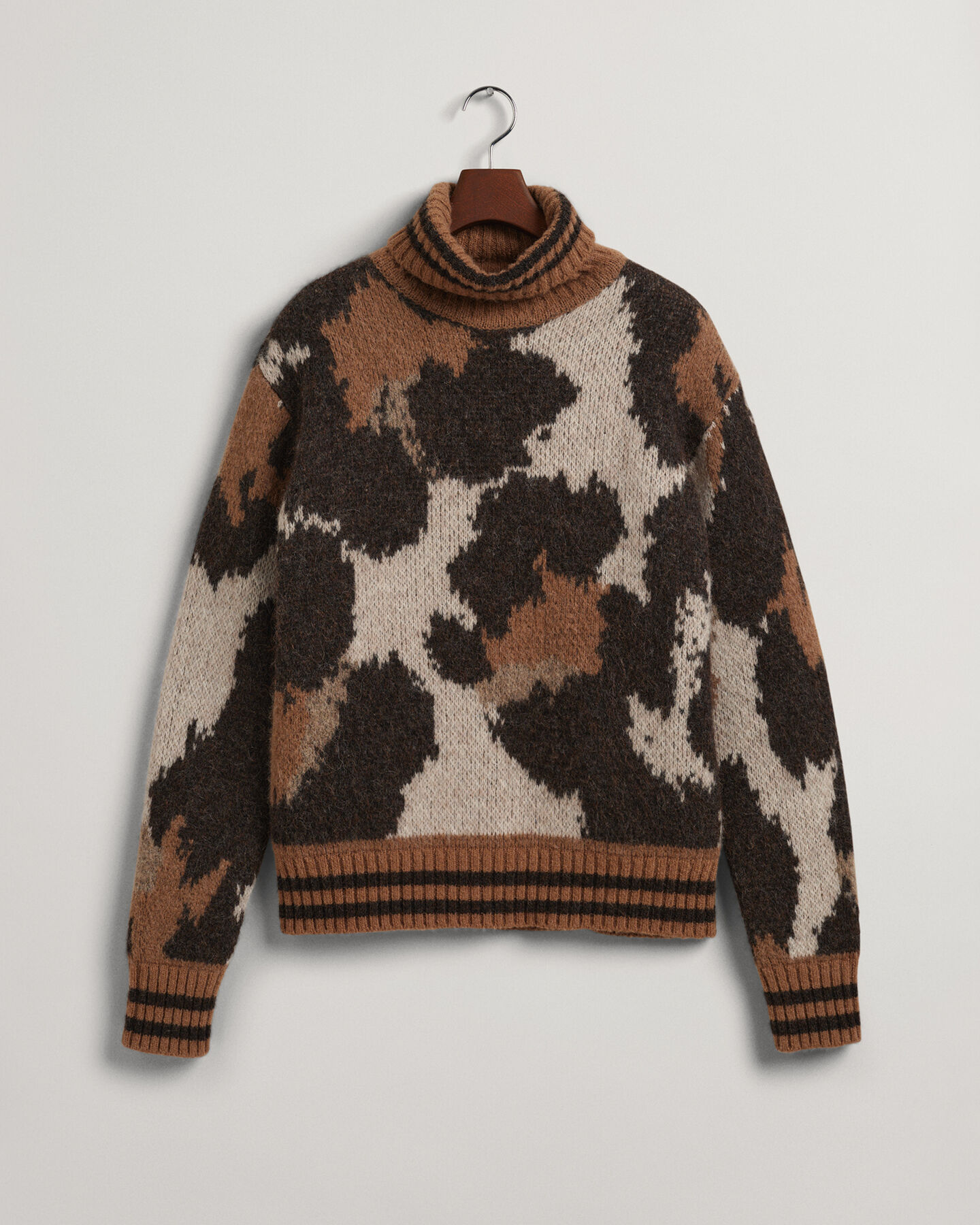 Rollkragenpullover mit Leopardenmuster