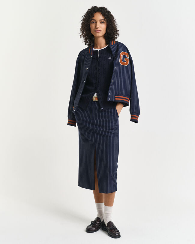 Strickjacke aus Stretch-Baumwolle mit Zopfmuster