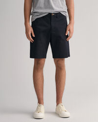 Hallden Slim Fit Twill-Shorts