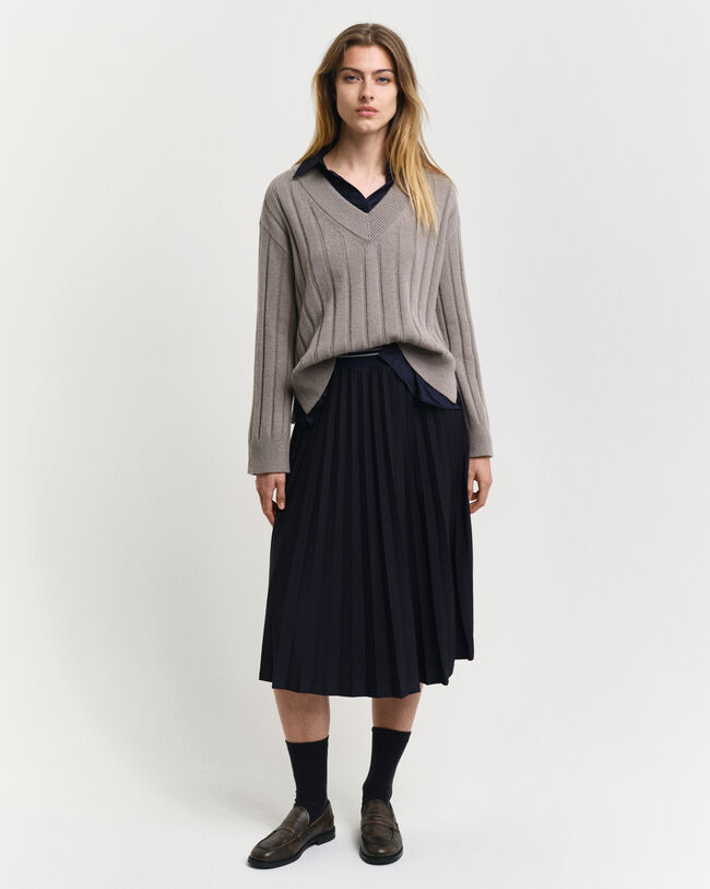 Breit gerippter V-Neck Wollpullover