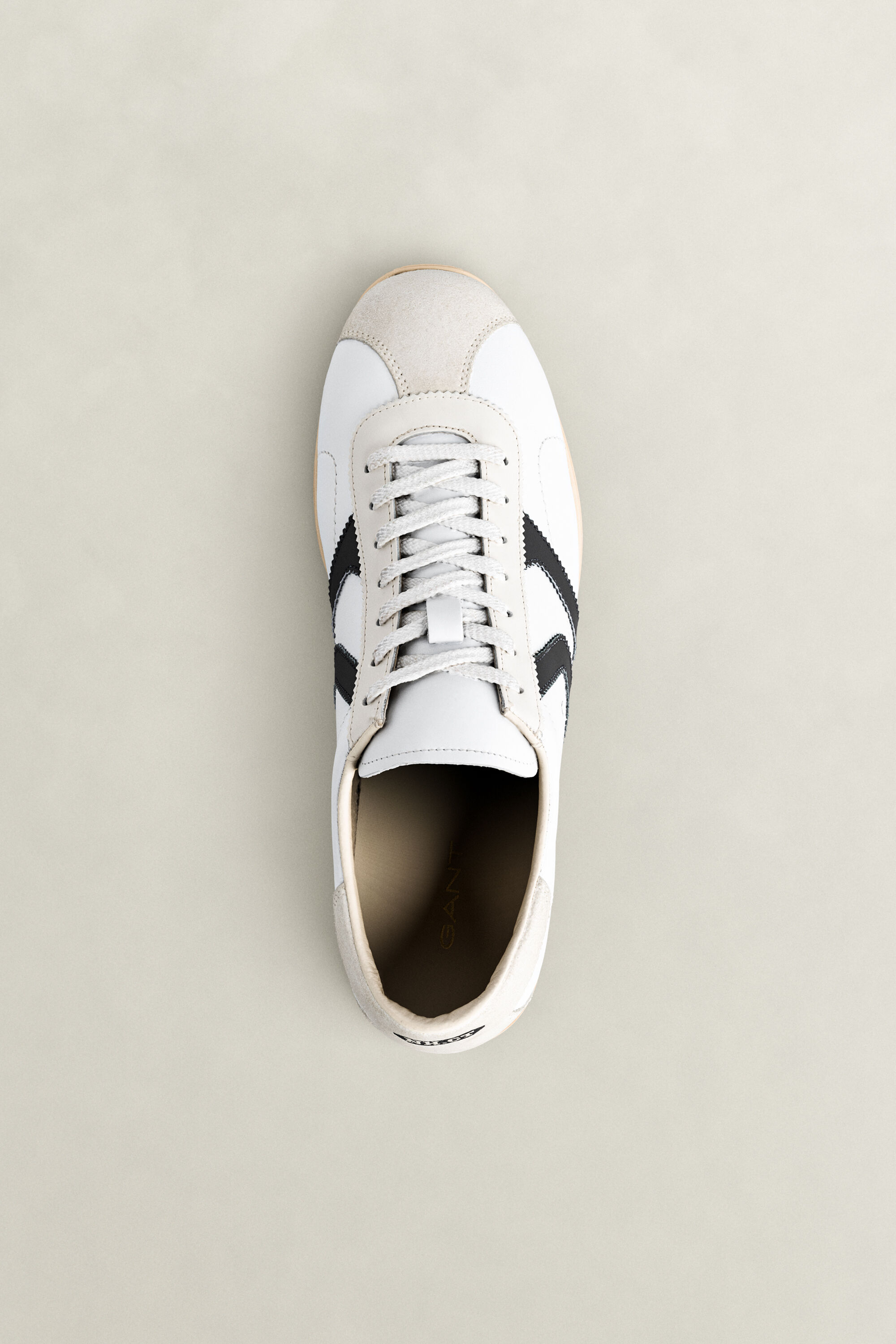 Spearclub Sneaker aus Leder — WHITE