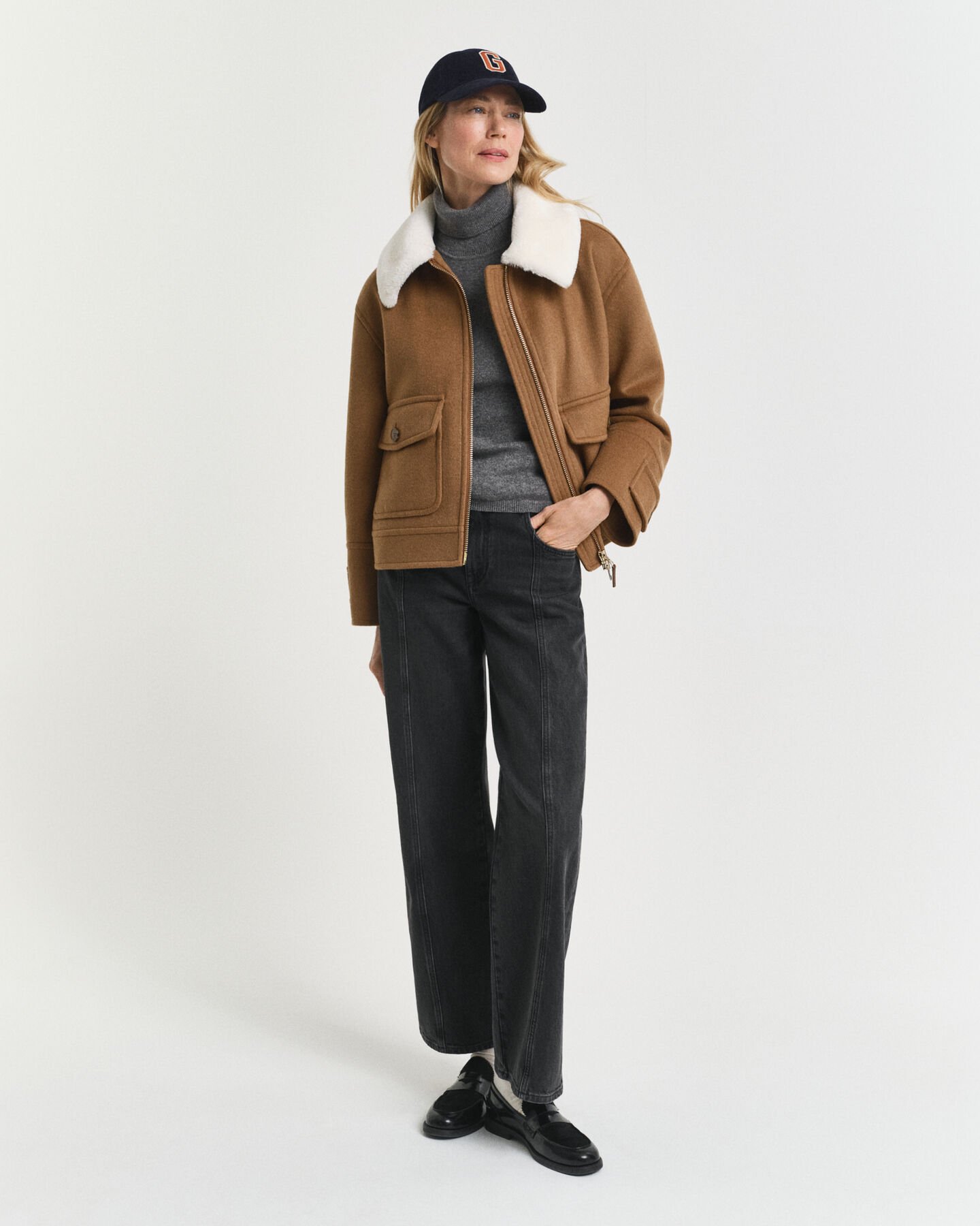 Kurzärmeliger Rollkragenpullover aus Kaschmir