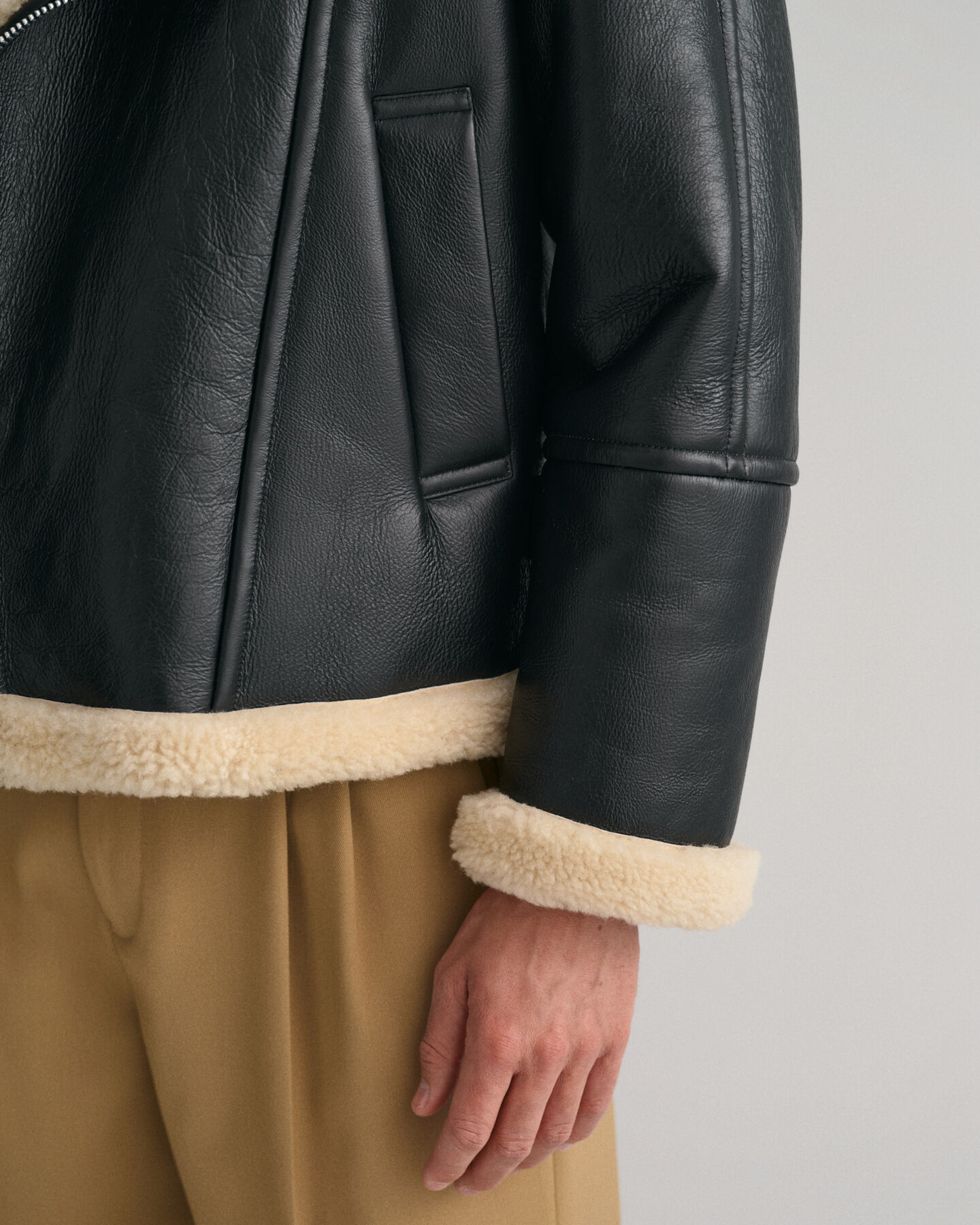 Schwere Shearling-Jacke