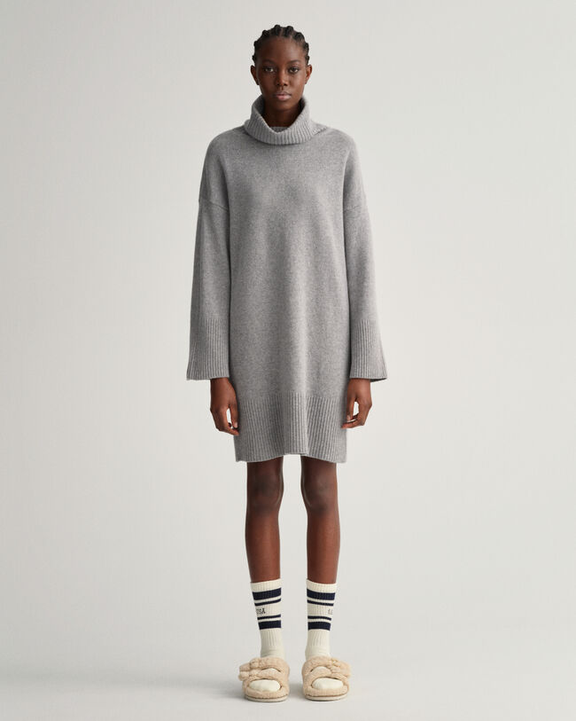 Lounge Rollkragenkleid