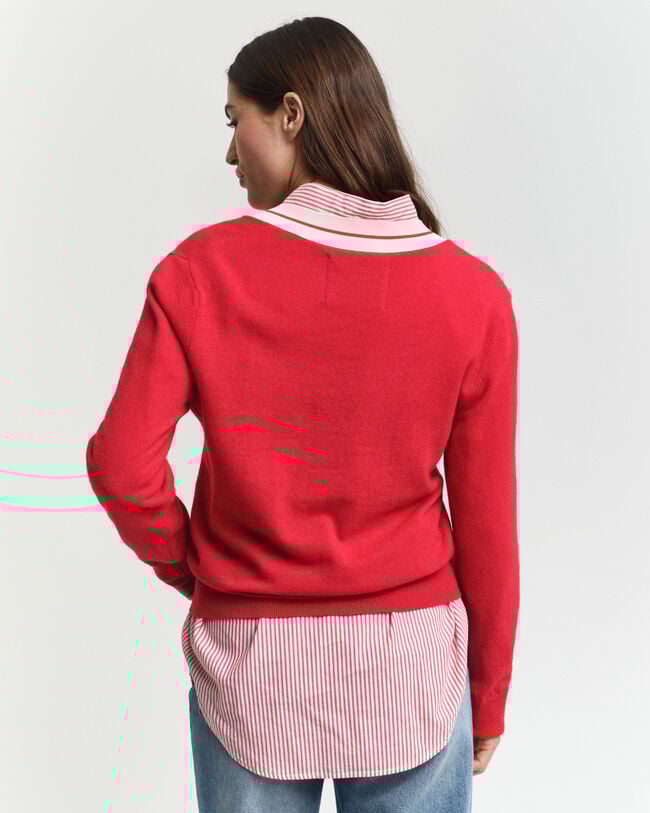 V-Neck Pullover mit Kontrasten