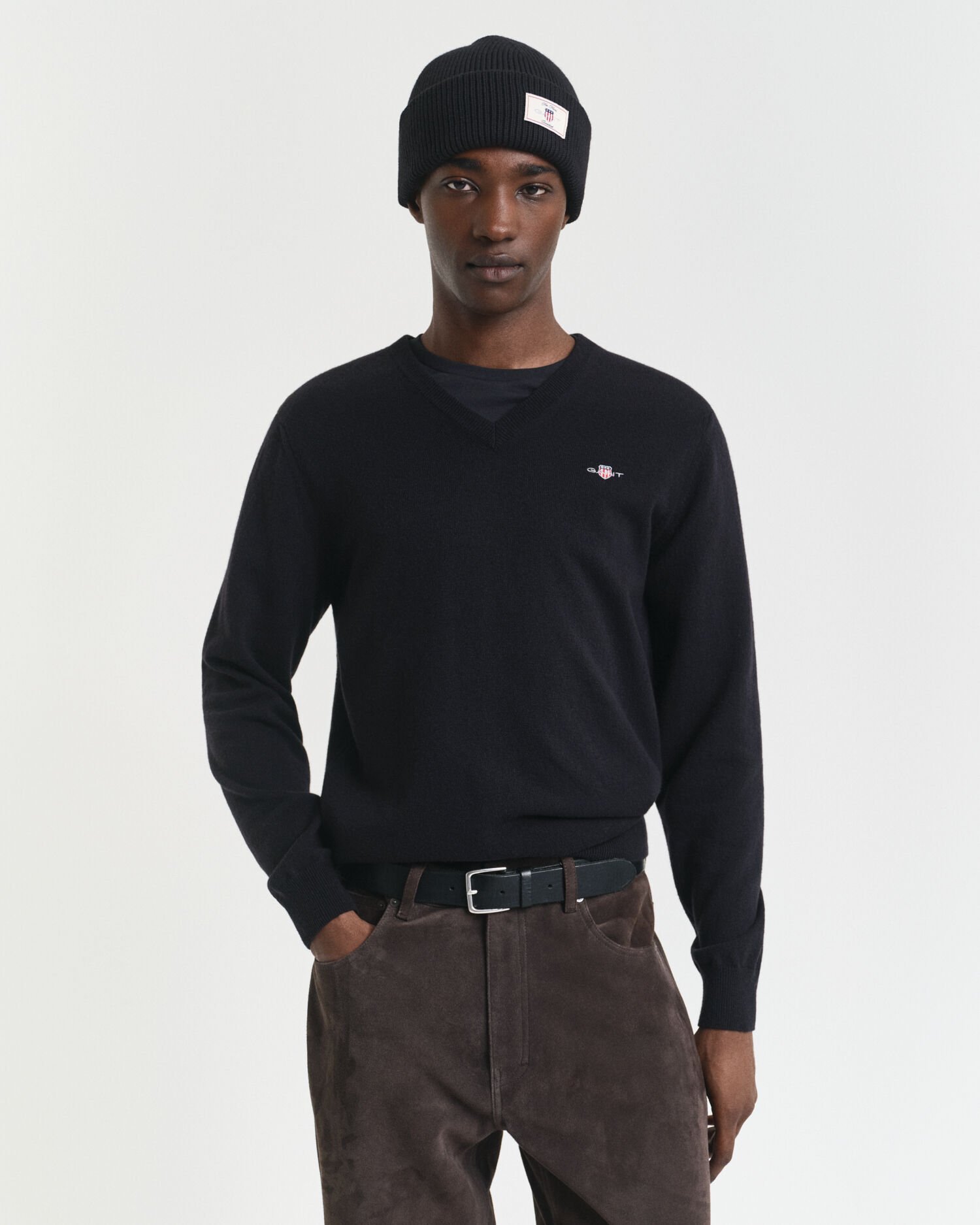 Superfine Lambswool V-Neck Pullover