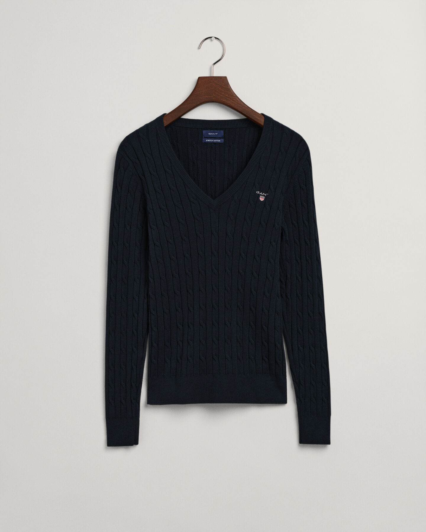 V-Neck Pullover aus Stretch-Baumwolle mit Zopfmuster