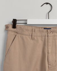Tapered Chinohose aus Baumwolle