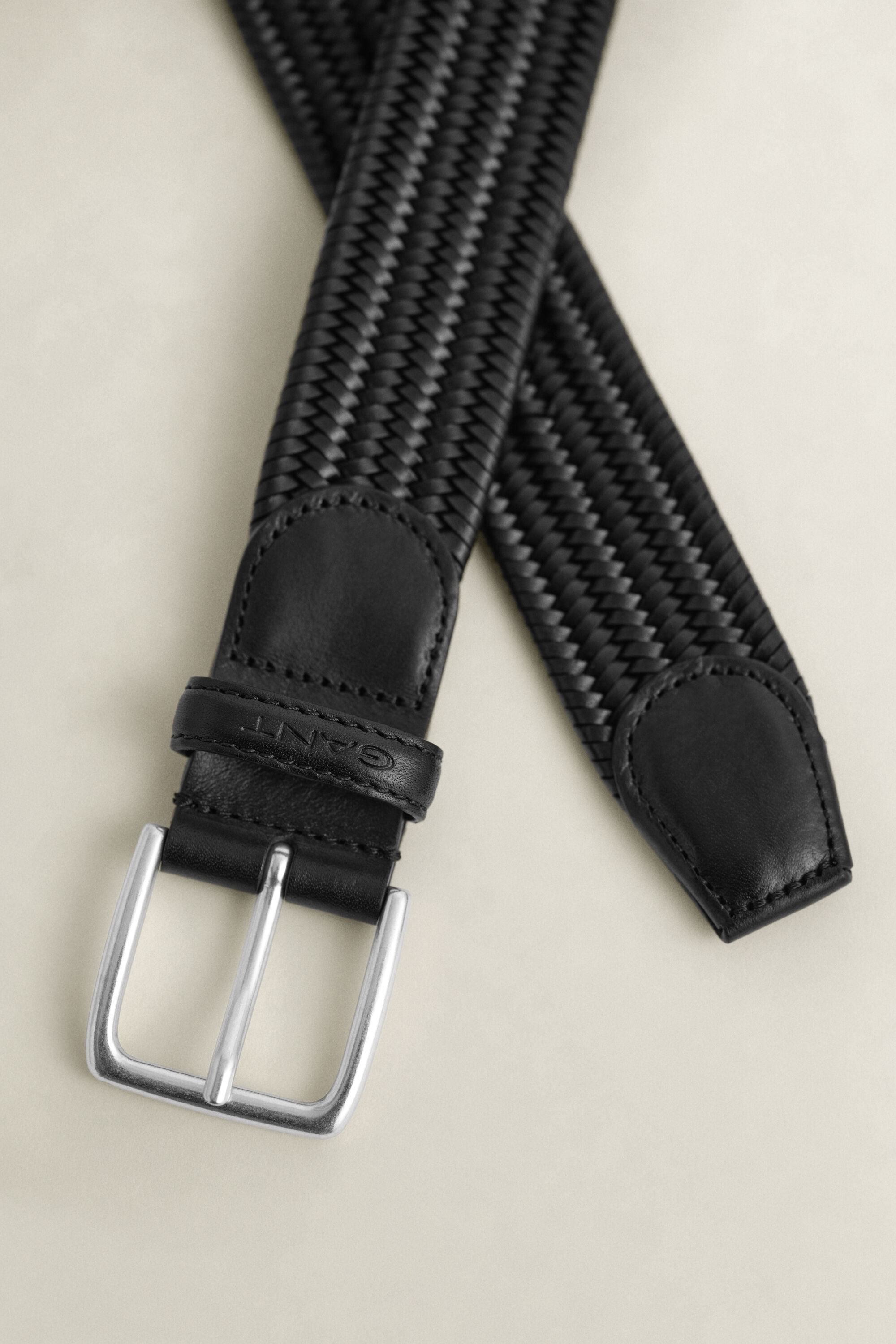 Elastischer Flechtgürtel aus Leder