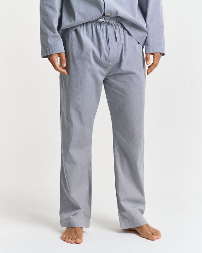 Gestreifter Pyjama