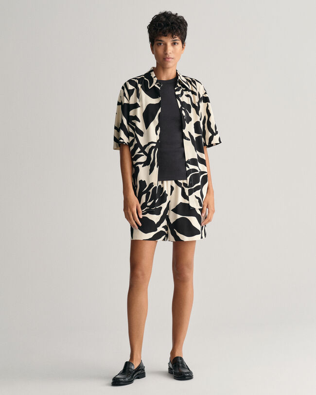 Relaxed Fit Palm Print Pull-On Shorts