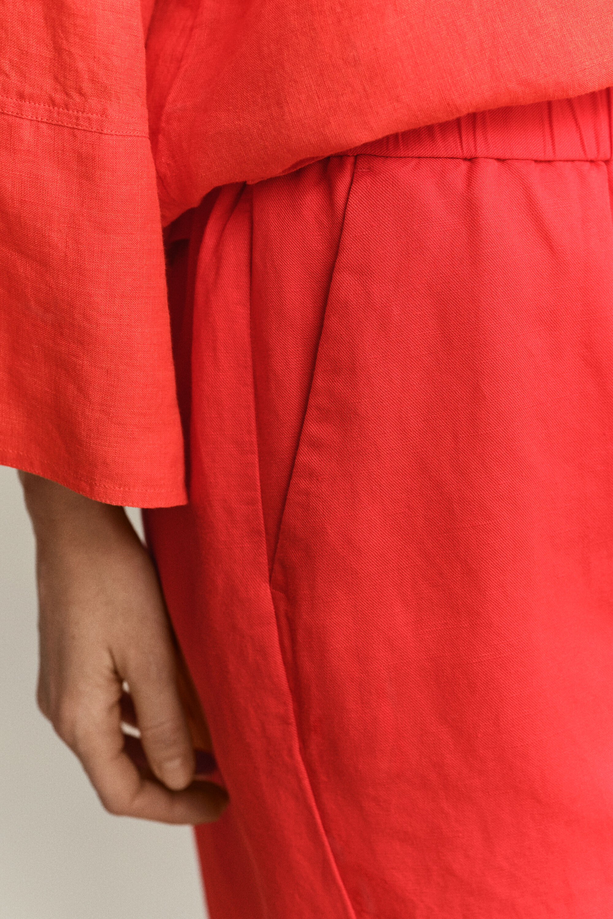 Shorts aus Leinenmix