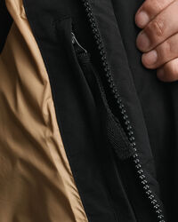 Heavy Mittellange Daunenjacke