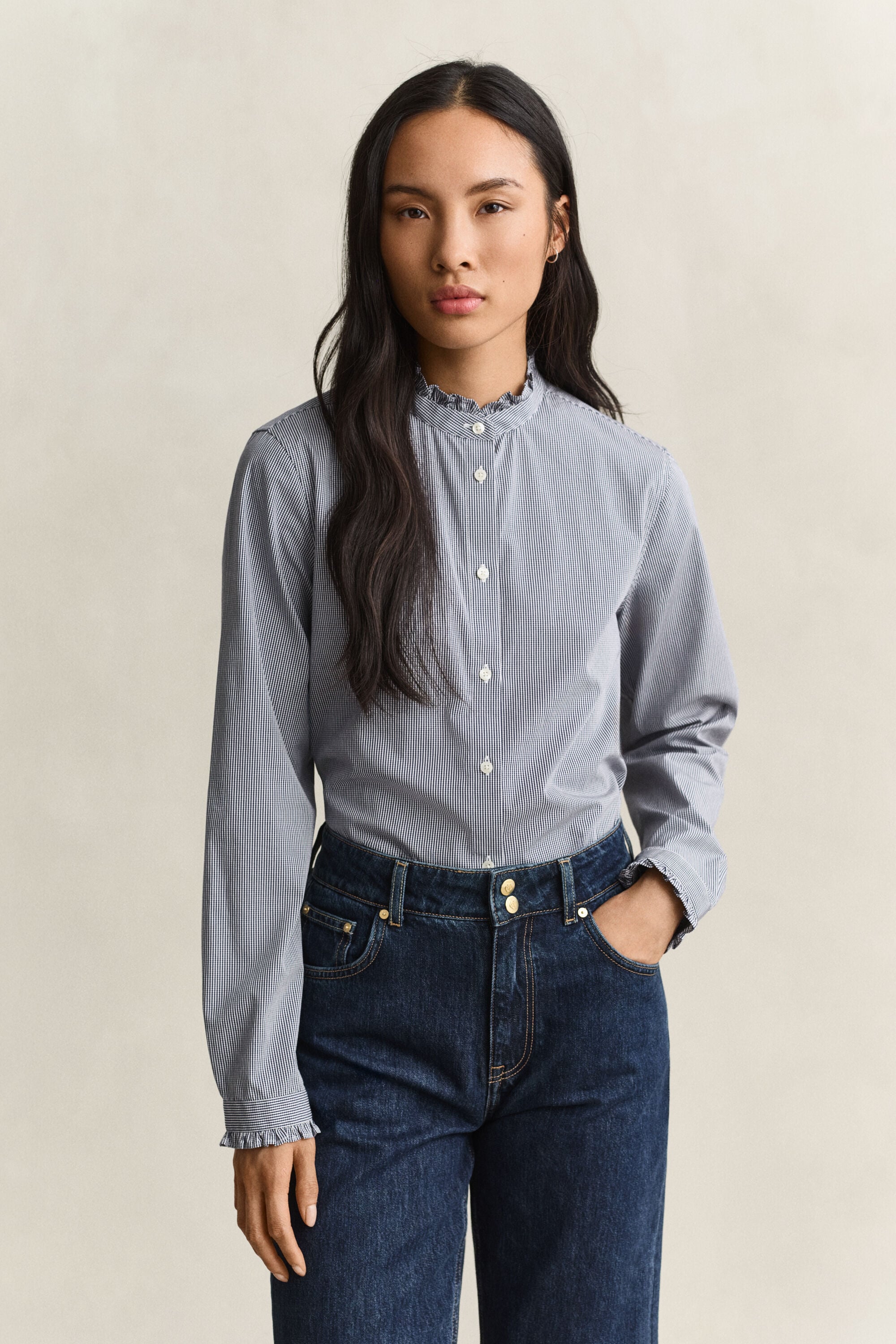 Bluse mit Rüschenkragen
