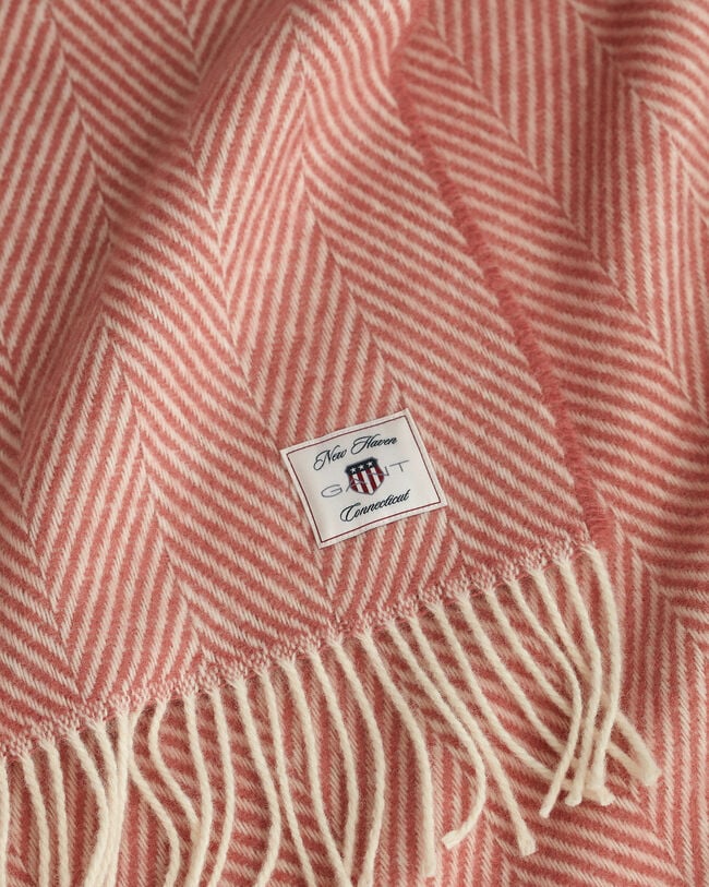 Wolldecke mit Fischgrätmuster