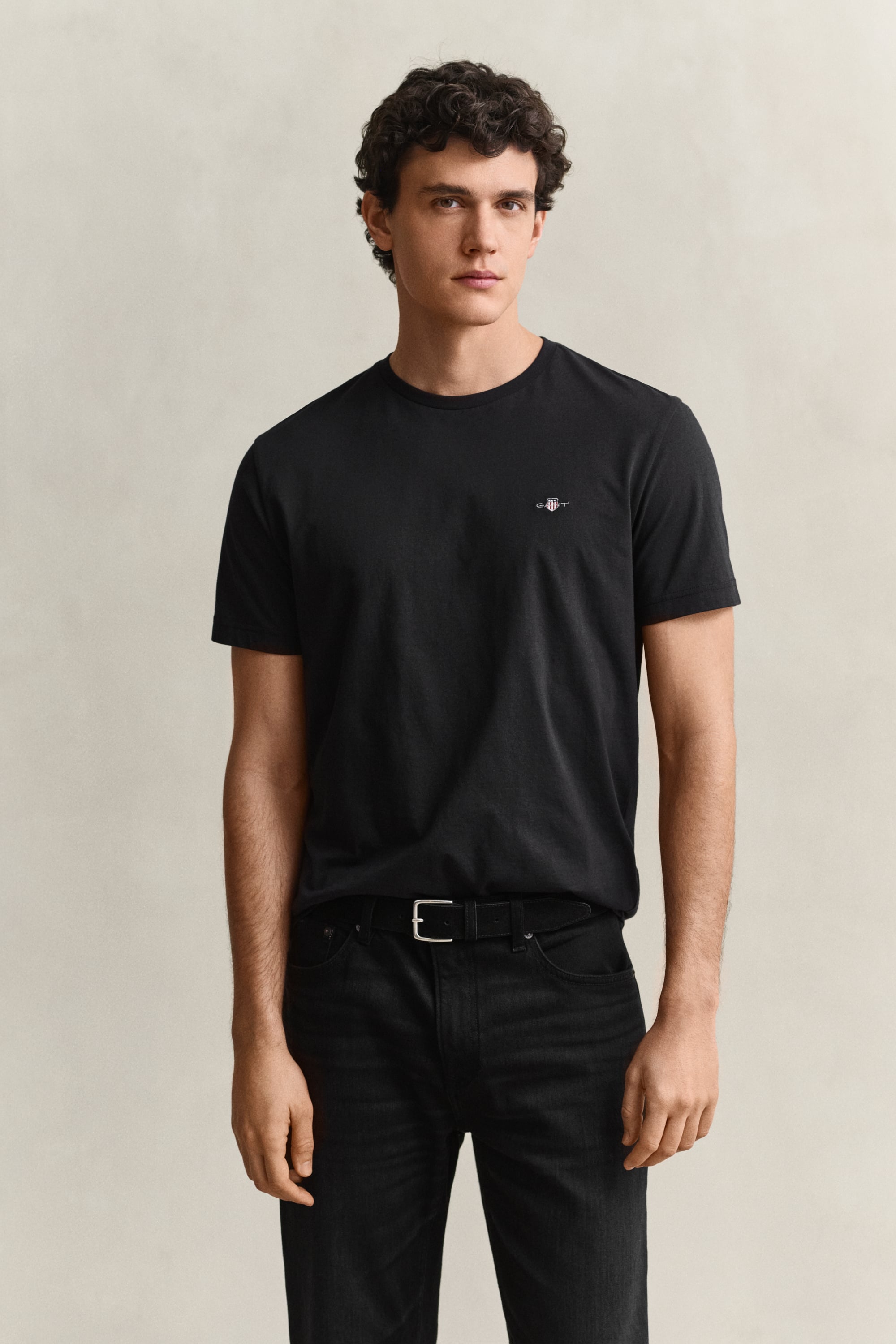 Gant Herren Schwarz T-Shirt "T-Shirt Reg Shield 1Er Pack" 1 Tlg. erhältlich in Größe 5XL/L/XL/XXL/3XL von Baur - Bild 7
