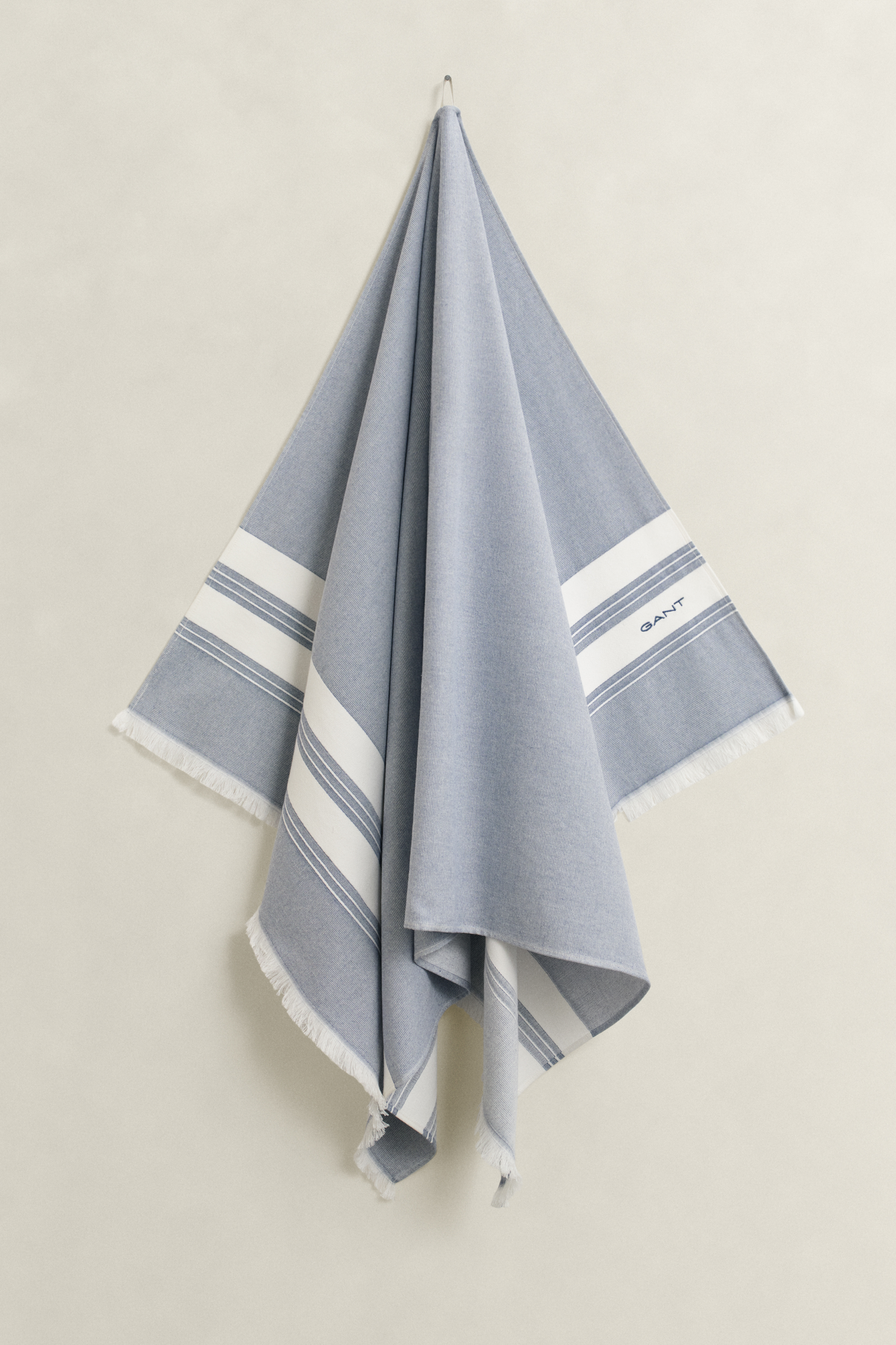 GANT Wohnaccessoires Gestreiftes Hammam Strandtuch (100x180) FADED DENIM