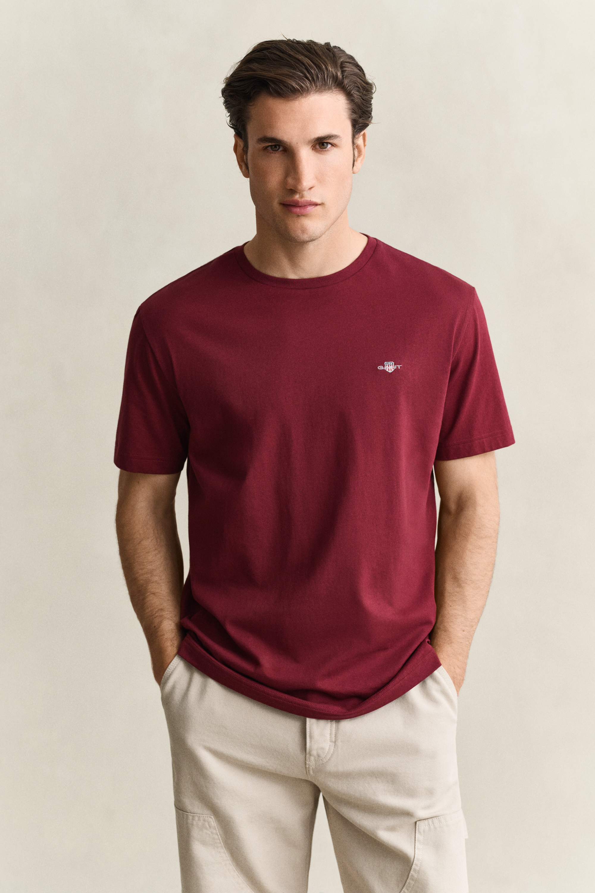 Hemden Gant Herren Deep Grape Wine Shield Regular Fit T-Shirt Rundhals Einfarbig - Bild 3